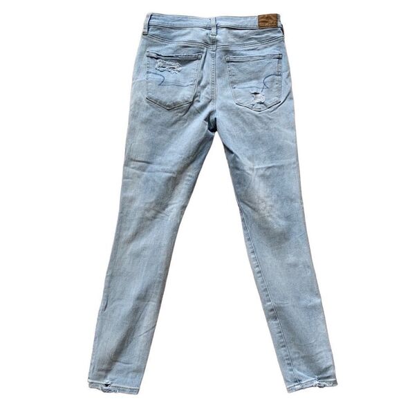 American Eagle Ripped Super High-Waisted Jegging Light Wash Jeans Size 6 - Picture 4 of 7